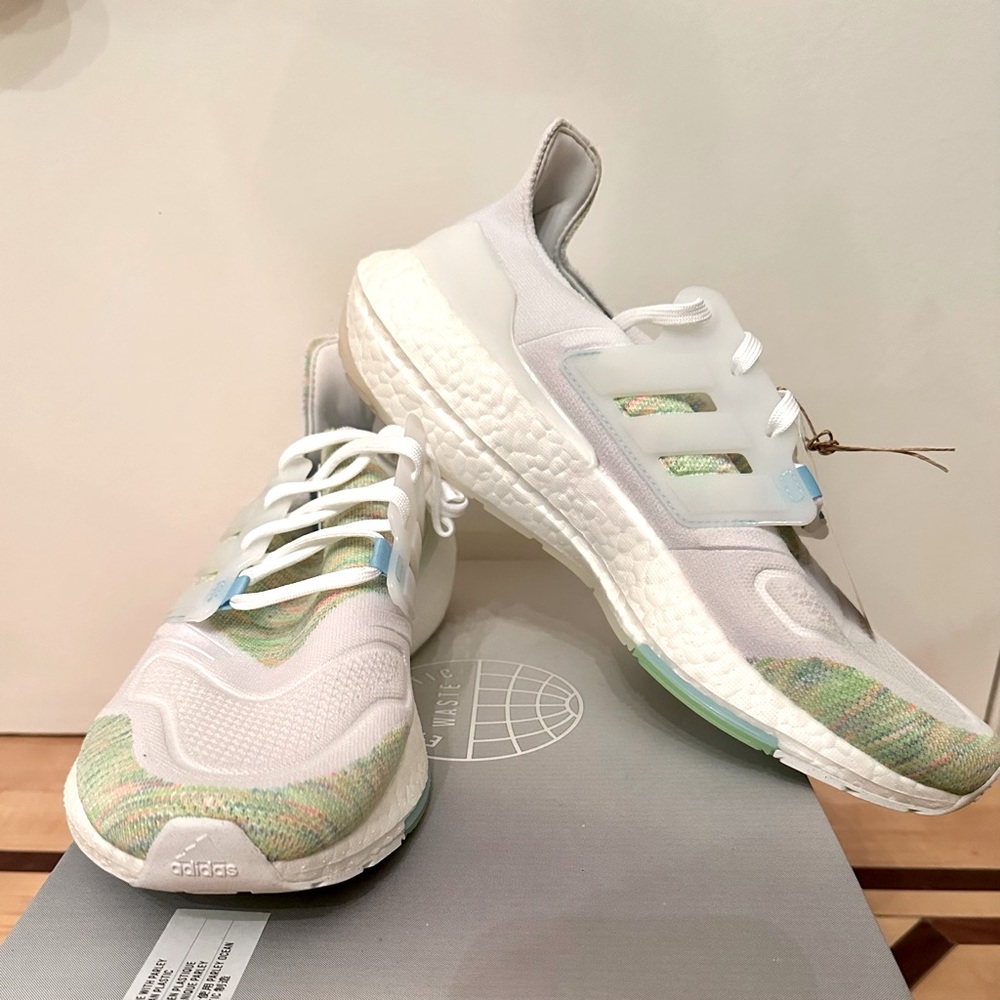 Brand New Adidas UltraBoost 22, Men’s size 11